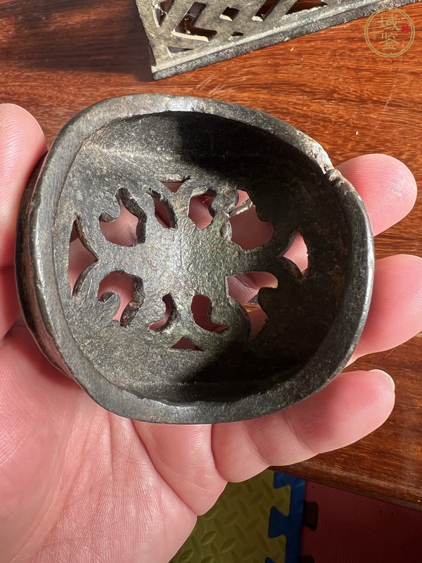 古玩銅器熏爐真品鑒賞圖