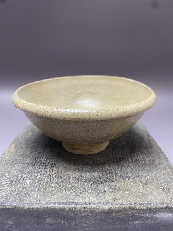 古玩轉賣元代龍泉窯青釉碗拍賣，當前價格0元