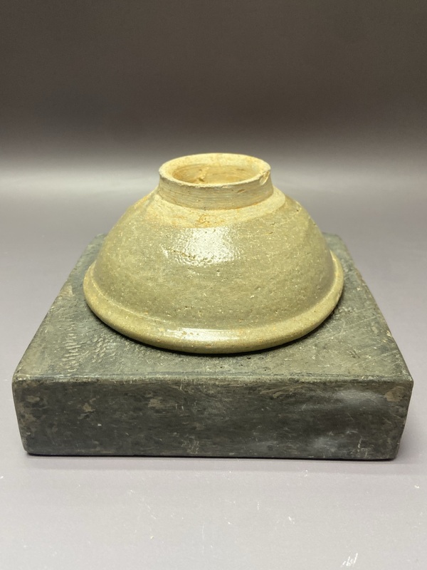 古玩陶瓷元代龍泉窯青釉碗拍賣,當前價格189元
