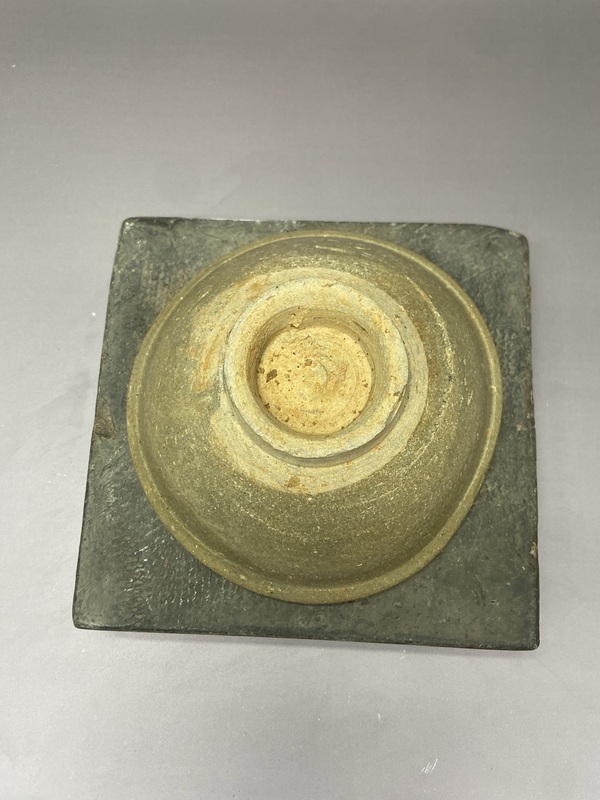 古玩陶瓷元代龍泉窯青釉碗拍賣,當前價格189元