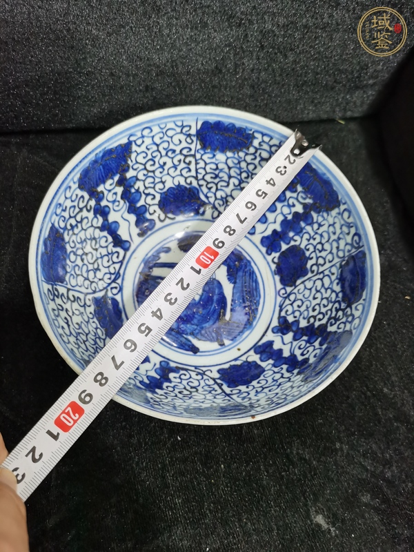 古玩陶瓷青花人物故事紋茶碗真品鑒賞圖