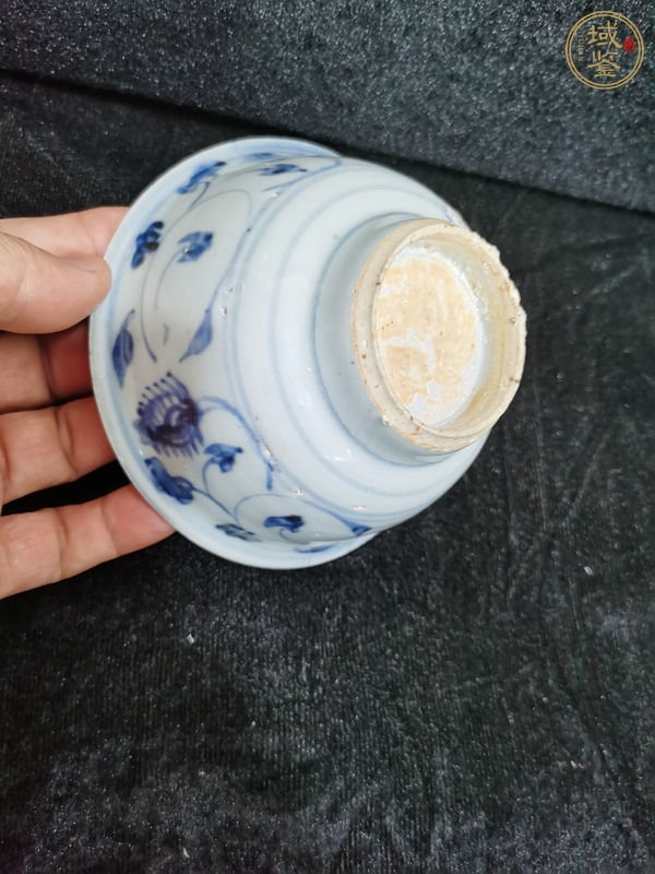 古玩陶瓷青花花卉紋福字碗真品鑒賞圖