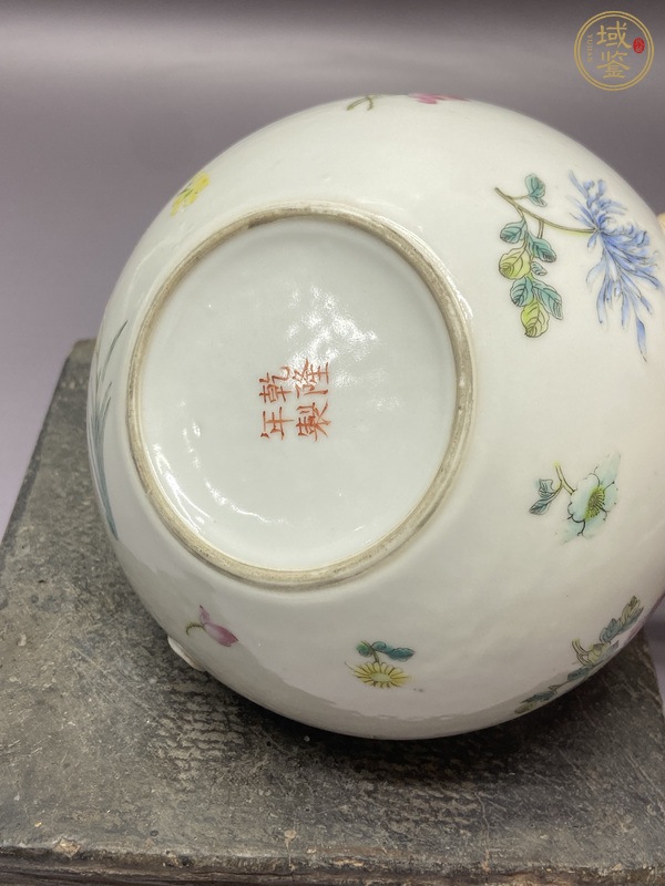 古玩陶瓷螭龍蝠紋粉彩水盂真品鑒賞圖