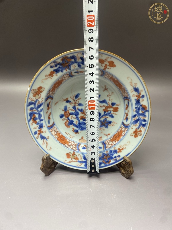 古玩陶瓷青花礬紅盤真品鑒賞圖