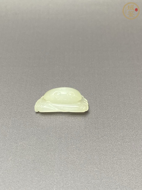 古玩陶瓷八方來財岫巖玉螃蟹真品鑒賞圖