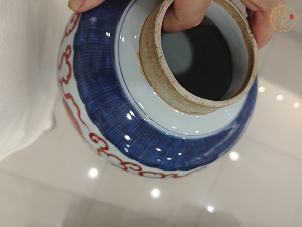 古玩陶瓷青花礬紅獅紋罐真品鑒賞圖