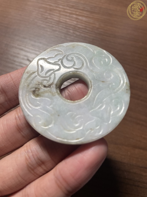 古玩翡翠雕“螭龍紋璧”真品鑒賞圖