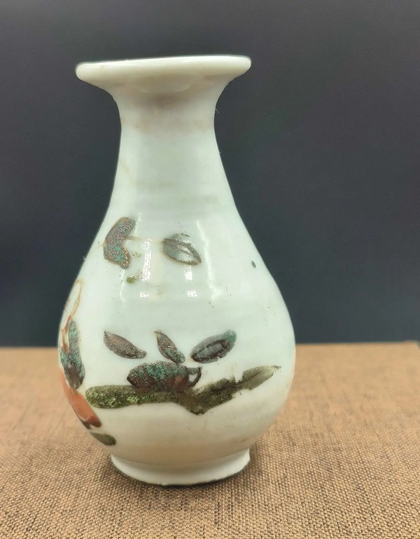 古玩陶瓷明中晚期紅綠彩嬰戲玉壺春瓶拍賣，當前價格1288元