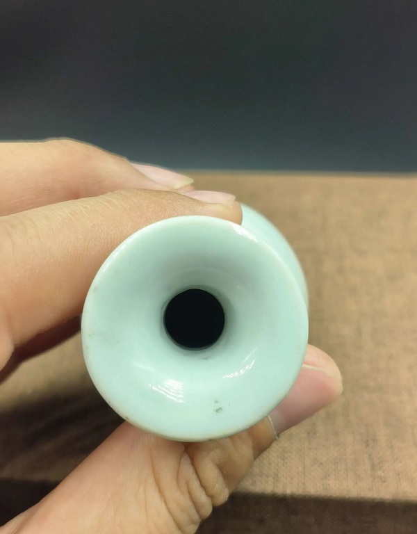 古玩陶瓷明中晚期紅綠彩嬰戲玉壺春瓶拍賣，當前價格1288元