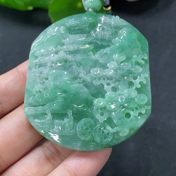 古玩玉器天然翡翠山水牌玉墜(帶翡翠鑒定證書)拍賣，當前價格4500元