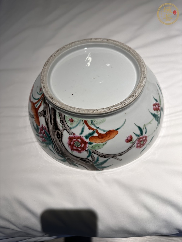 古玩陶瓷粉彩九桃捧盒真品鑒賞圖