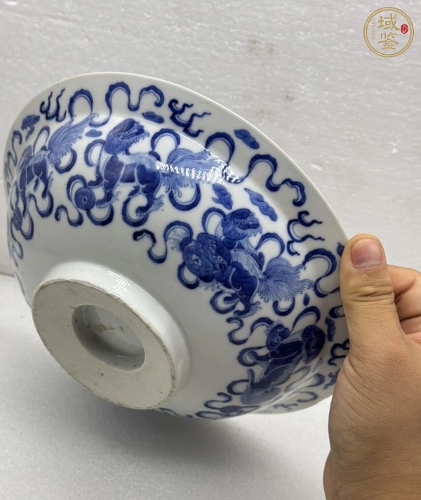 古玩陶瓷獅紋青花碗真品鑒賞圖