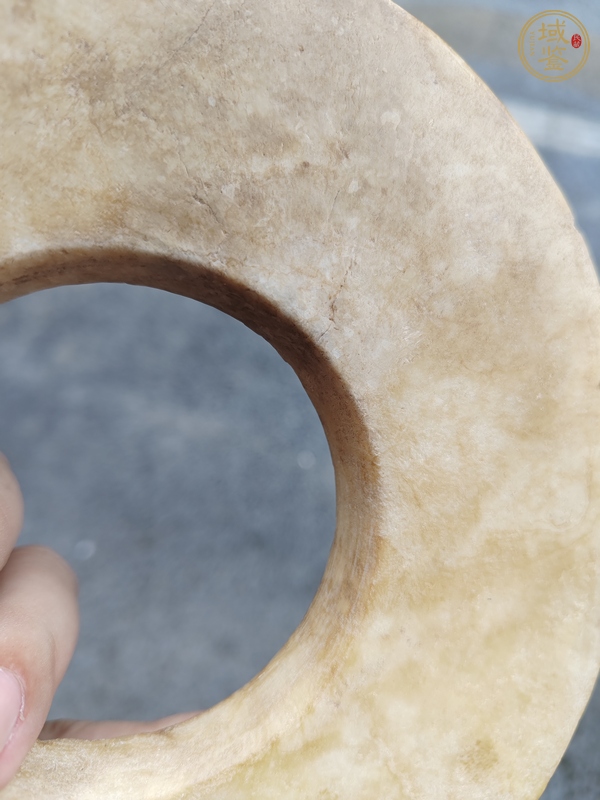 古玩玉器地方料玉璧真品鑒賞圖