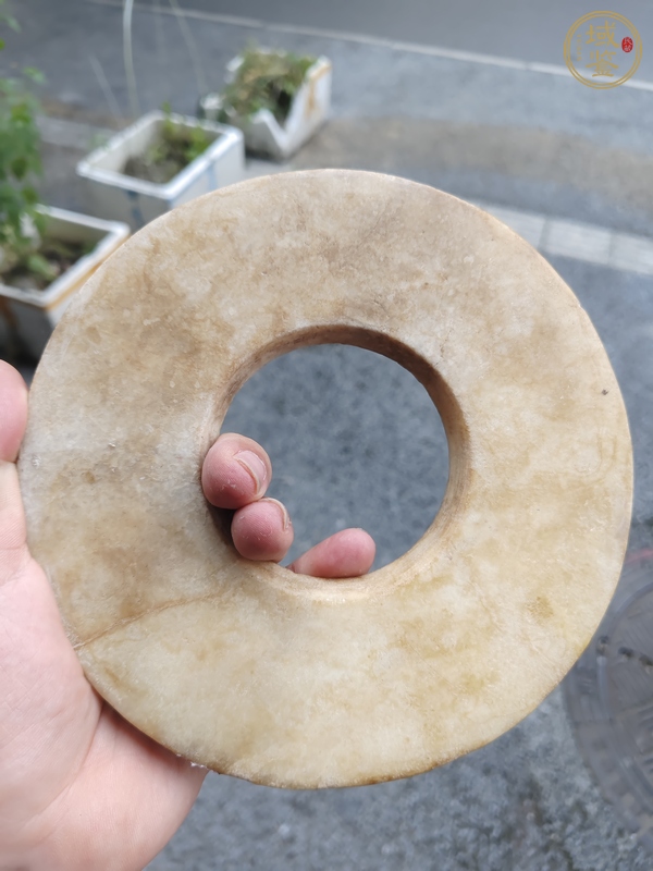 古玩玉器地方料玉璧真品鑒賞圖