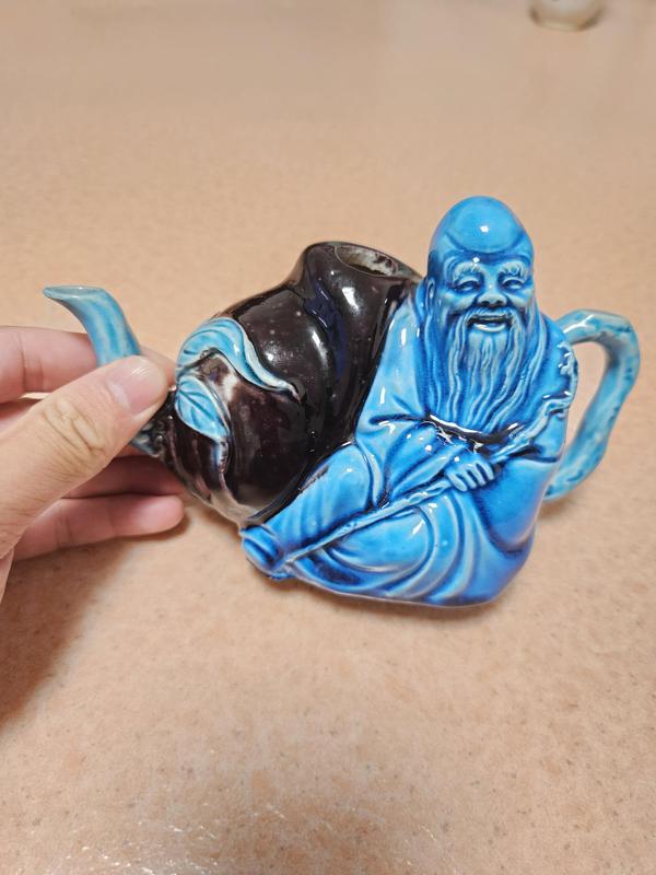 古玩陶瓷孔雀藍釉人物茶壺拍賣，當前價格3280元