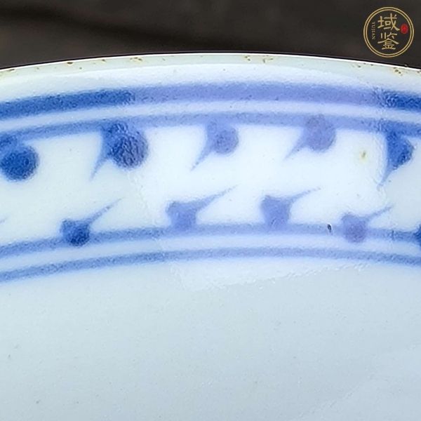 古玩陶瓷民國青花盤真品鑒賞圖