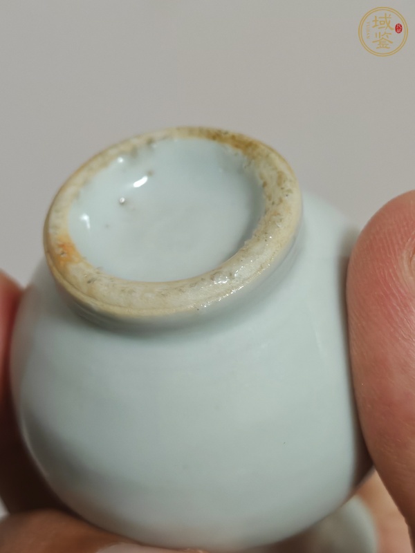 古玩陶瓷晚清白釉小玉壺春瓶真品鑒賞圖