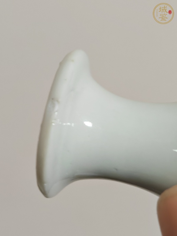 古玩陶瓷晚清白釉小玉壺春瓶真品鑒賞圖