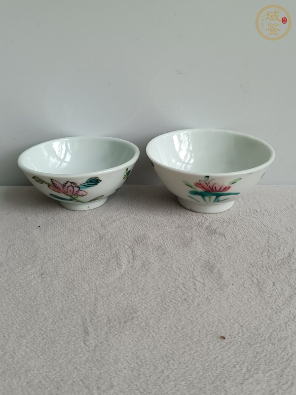 古玩粉彩四季花卉紋杯真品鑒賞圖