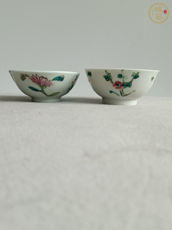 古玩陶瓷粉彩四季花卉紋杯真品鑒賞圖