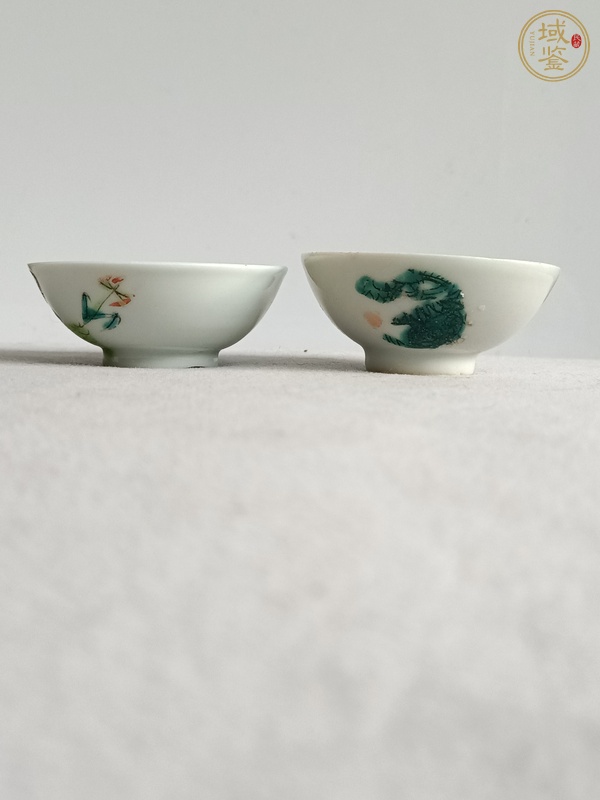 古玩陶瓷粉彩團龍紋杯真品鑒賞圖