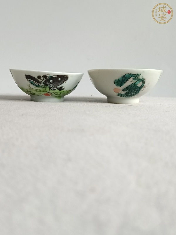 古玩陶瓷粉彩團龍紋杯真品鑒賞圖