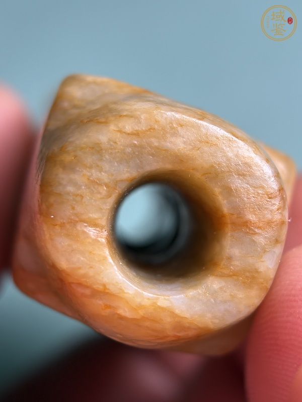 古玩玉器漢代紅沁玉琮真品鑒賞圖