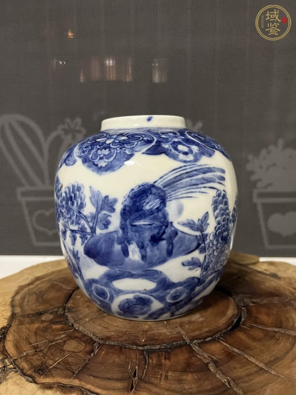 古玩陶瓷青花花鳥紋罐真品鑒賞圖