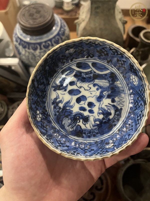 古玩青花盤真品鑒賞圖
