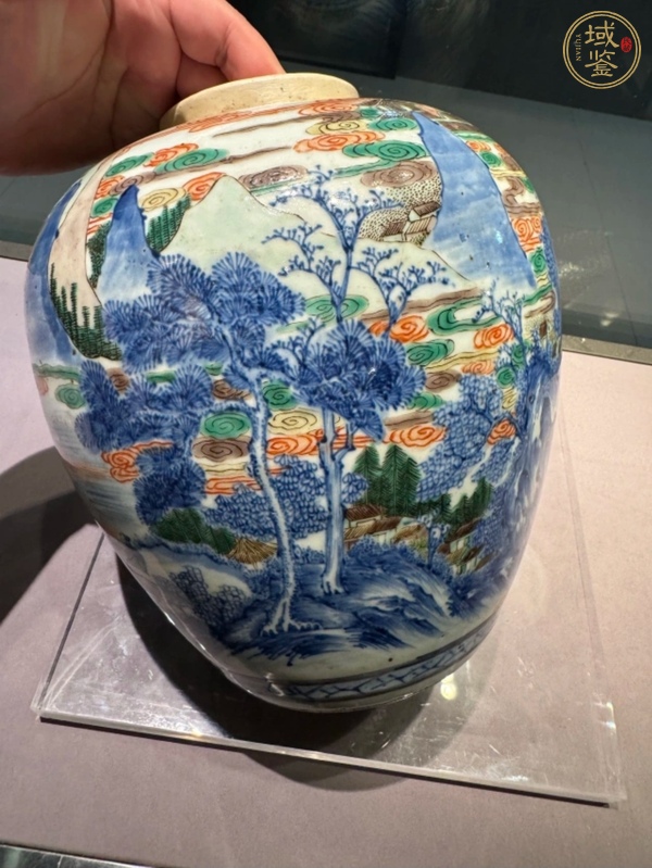古玩陶瓷青花加彩罐真品鑒賞圖