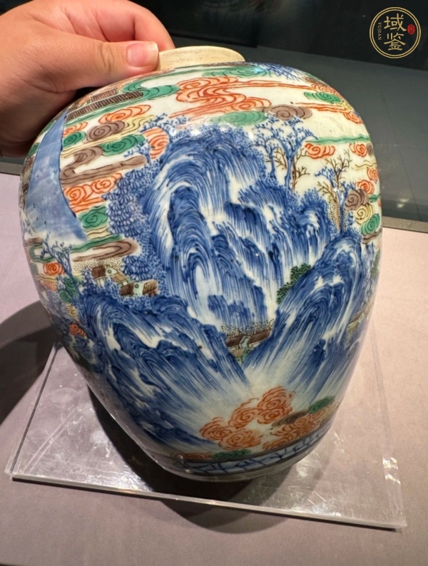 古玩陶瓷青花加彩罐真品鑒賞圖