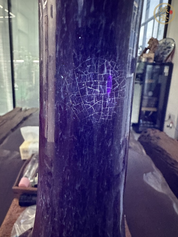 古玩陶瓷紅釉窯變釉膽瓶真品鑒賞圖