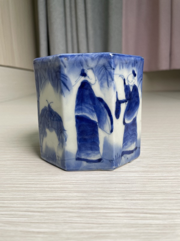 古玩陶瓷清中期 青花竹林高士圖八方筆筒拍賣，當前價格550元