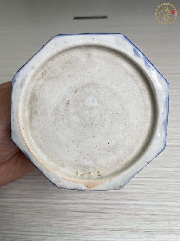 古玩陶瓷清中期 青花竹林高士圖八方筆筒真品鑒賞圖