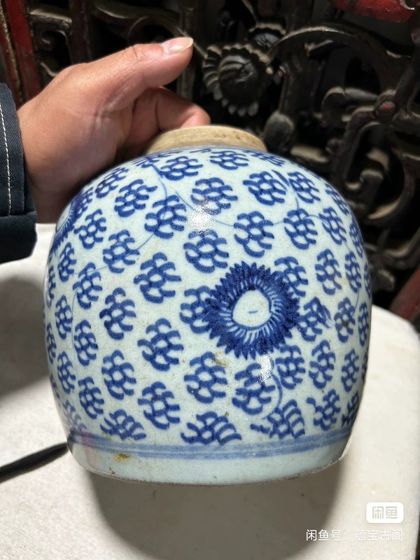 古玩陶瓷花卉紋青花罐拍賣,當前價格1600元