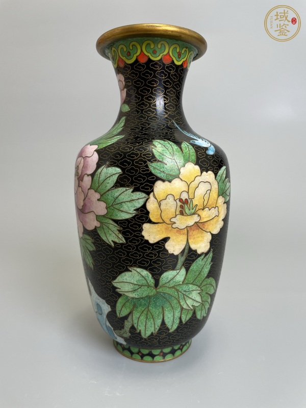 古玩銅器民國 銅胎琺瑯彩洞石花鳥紋賞瓶真品鑒賞圖