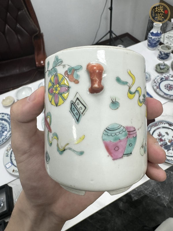古玩陶瓷晚清粉彩參湯罐真品鑒賞圖