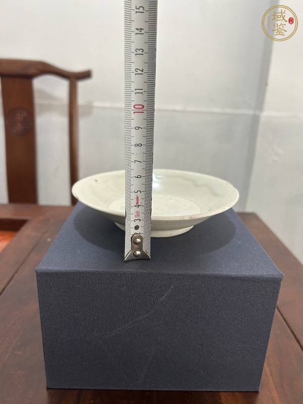 古玩陶瓷定窯白瓷葵口洗真品鑒賞圖