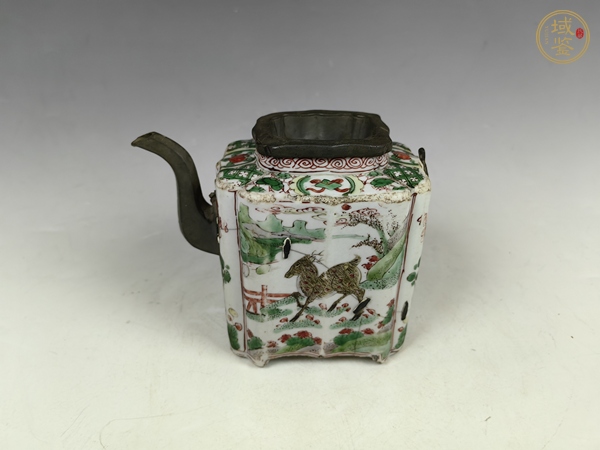 古玩陶瓷康熙五彩花卉瑞獸紋茶壺真品鑒賞圖