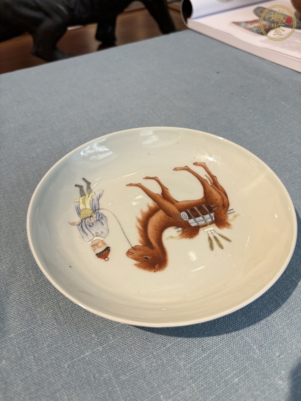 古玩陶瓷人物盤真品鑒賞圖
