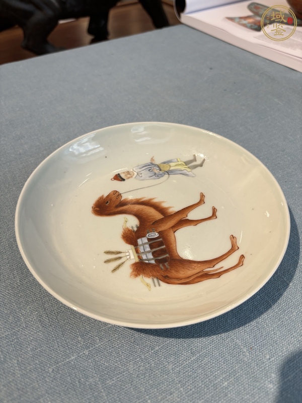 古玩陶瓷人物盤真品鑒賞圖