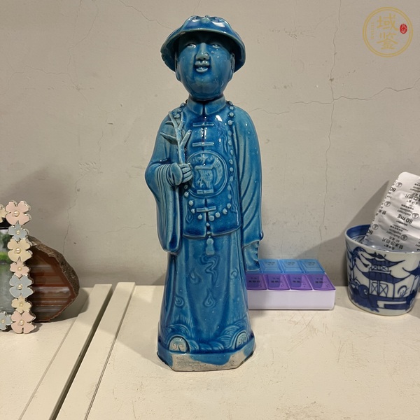 古玩孔雀藍釉人物塑像真品鑒賞圖