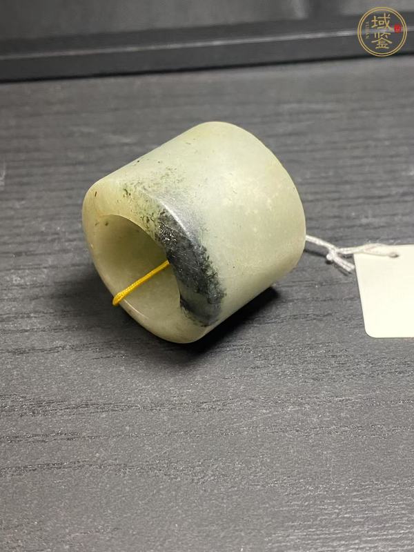 古玩玉器獨山玉雕“素紋扳指”真品鑒賞圖