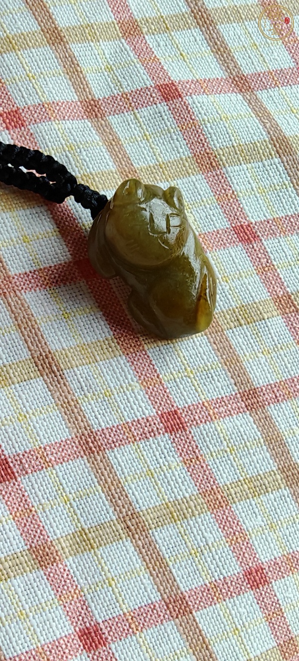 古玩玉器玉虎真品鑒賞圖