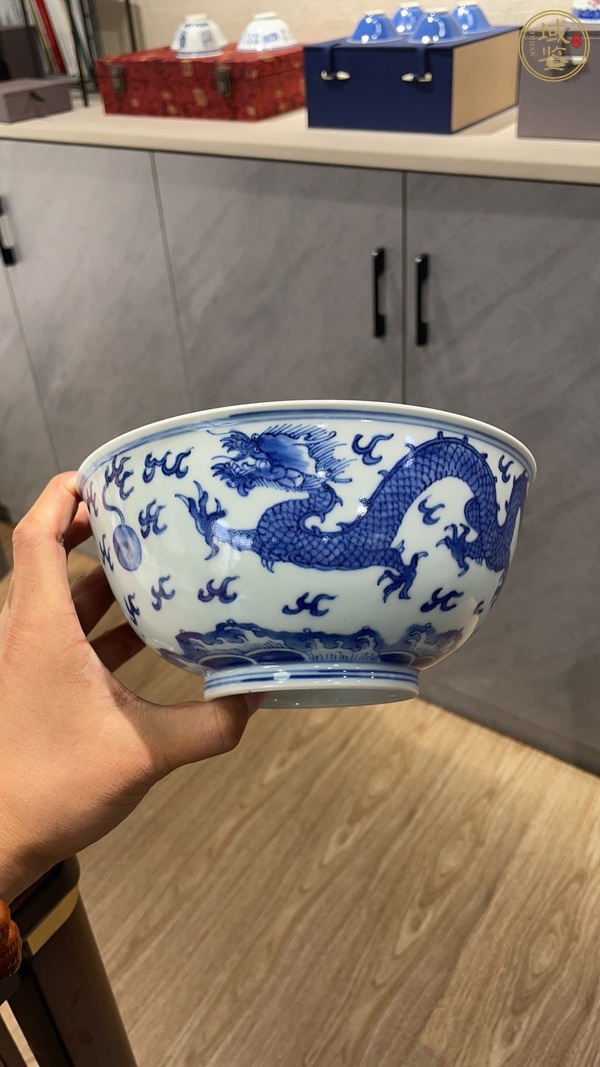 古玩龍紋青花碗真品鑒賞圖