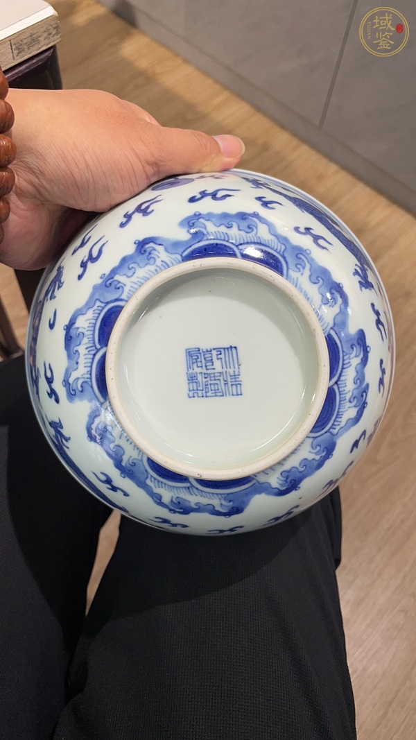 古玩陶瓷龍紋青花碗真品鑒賞圖