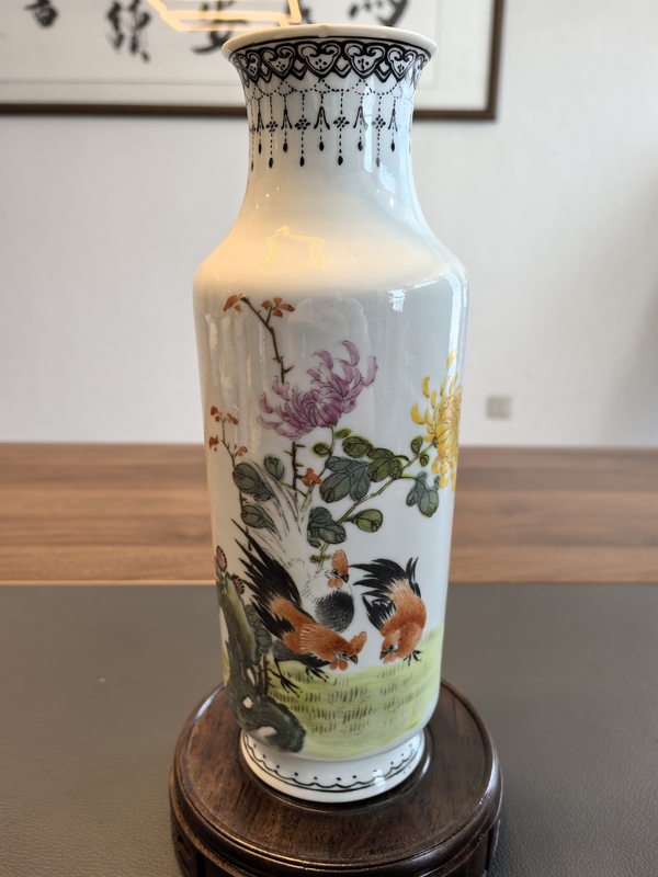 古玩轉賣民國細路粉彩大吉圖瓶拍賣，當前價格0元