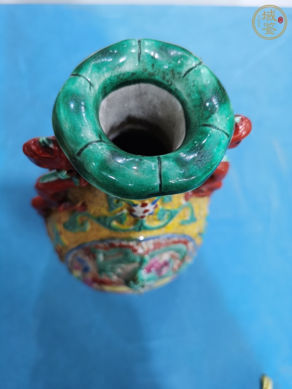 古玩陶瓷龍鳳紋瓶真品鑒賞圖
