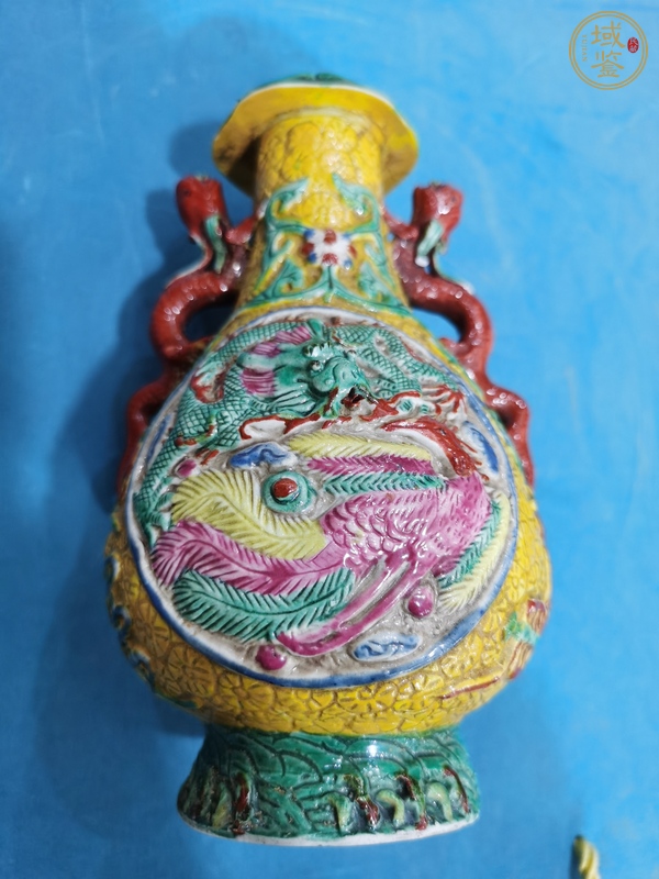 古玩陶瓷龍鳳紋瓶真品鑒賞圖