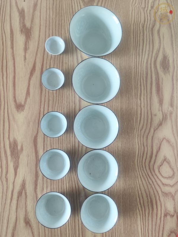 古玩陶瓷晚清馬蹄杯真品鑒賞圖
